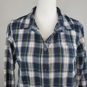 LL Bean Plaid Button Down Shirt Slightly Fitted